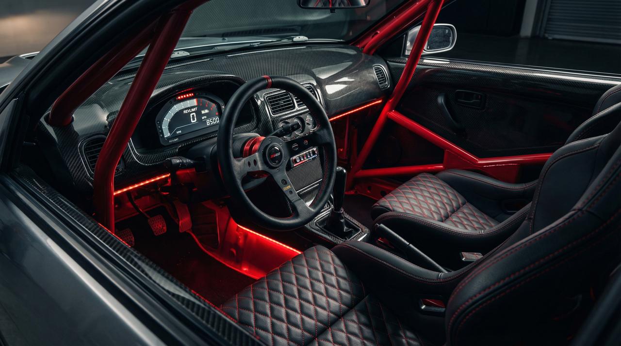 看片赛车内饰改装视频教程